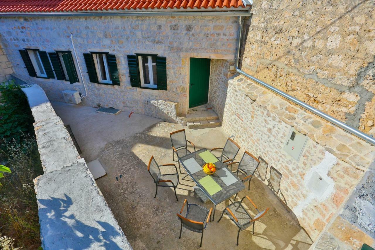 Vacation Home Vibor Dracevica Exterior photo